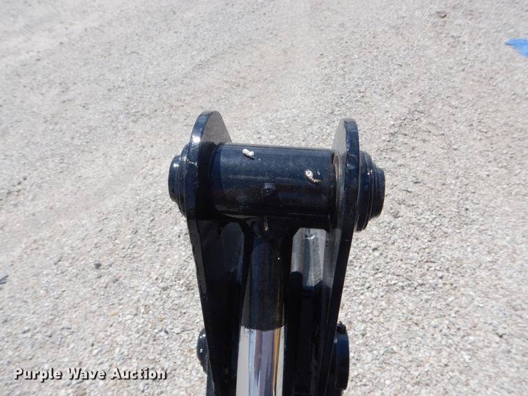 image for item HM9560 2015 Bradco 365 backhoe