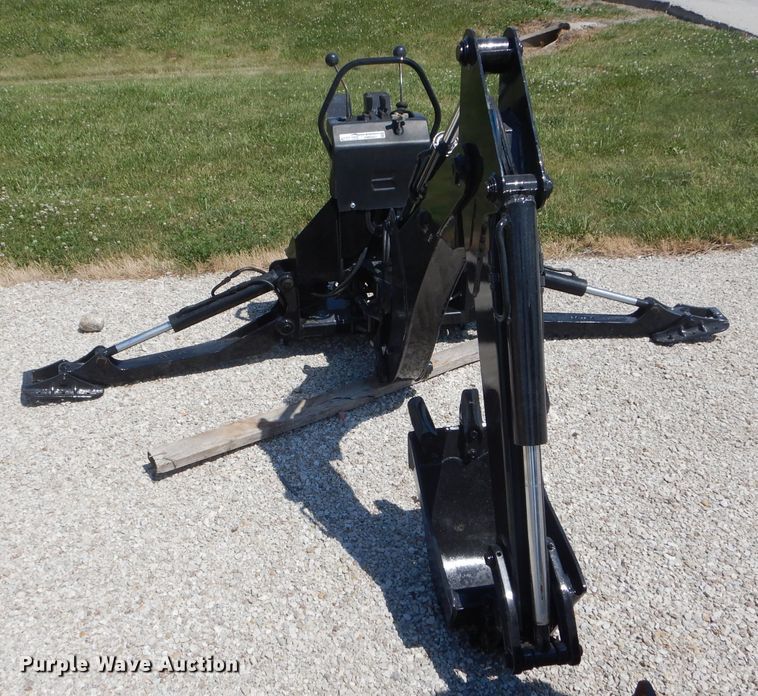 image for item HM9561 2015 Bradco 365 backhoe