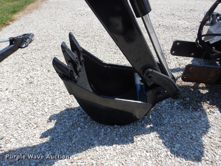 image for item HM9561 2015 Bradco 365 backhoe