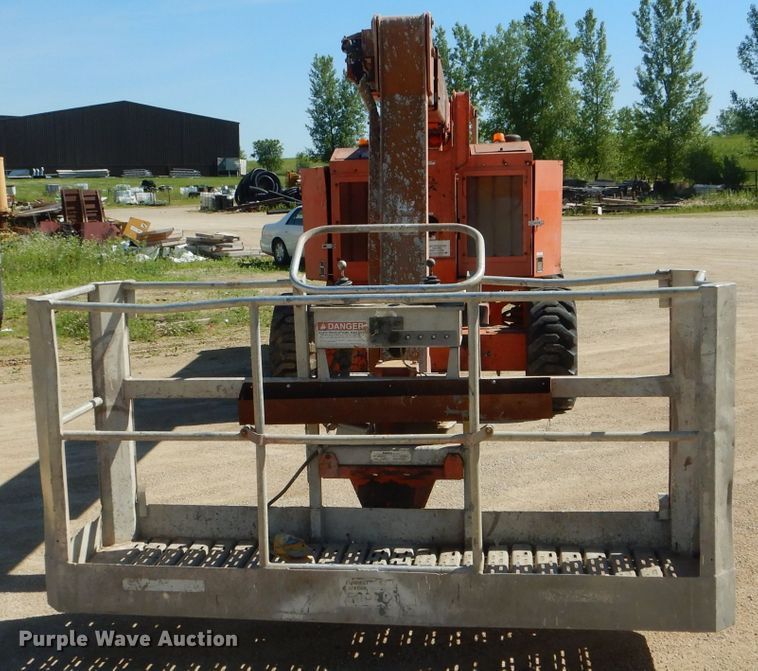 image for item HM9618 2002 Snorkel AB-60JALF0  boom lift