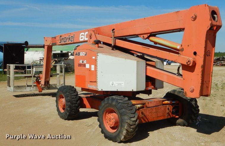 image for item HM9618 2002 Snorkel AB-60JALF0  boom lift