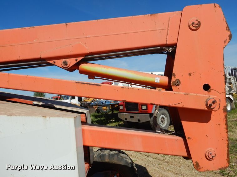 image for item HM9618 2002 Snorkel AB-60JALF0  boom lift