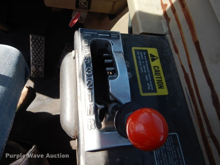 image for item HM9619 1995 John Deere 762B  elevating scraper