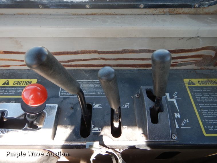 image for item HM9619 1995 John Deere 762B  elevating scraper