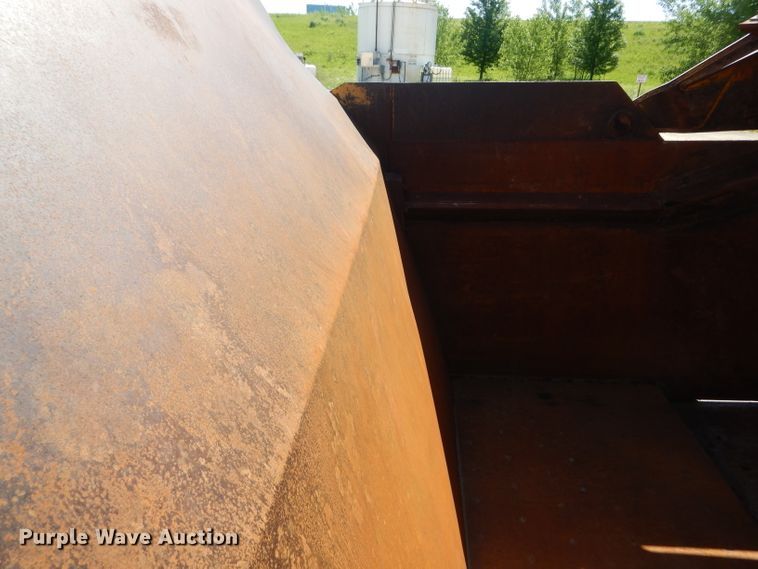 image for item HM9619 1995 John Deere 762B  elevating scraper