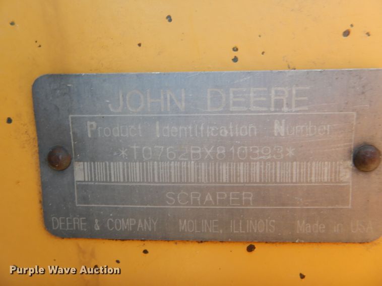 image for item HM9619 1995 John Deere 762B  elevating scraper