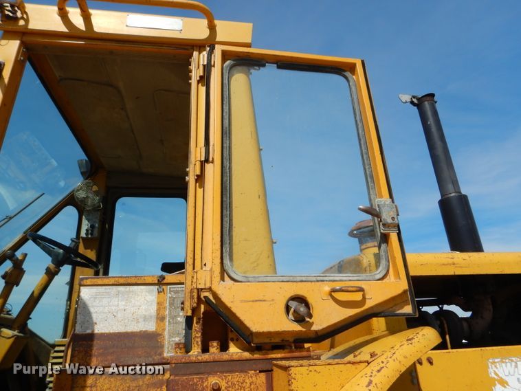image for item HM9620 Caterpillar 966C  wheel loader