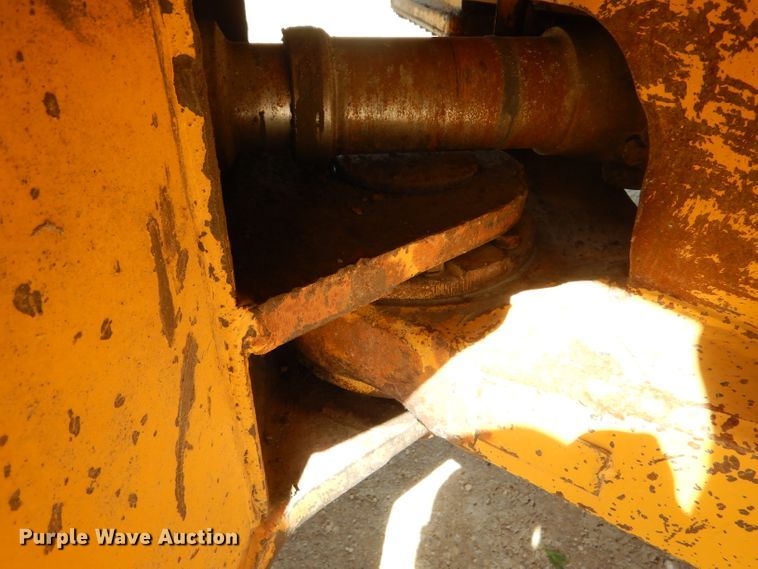 image for item HM9620 Caterpillar 966C  wheel loader