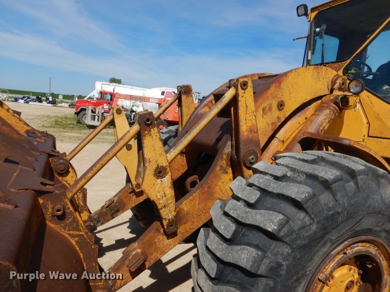 image for item HM9620 Caterpillar 966C  wheel loader