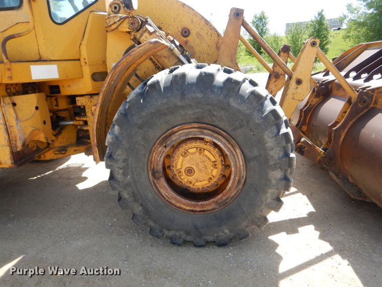 image for item HM9620 Caterpillar 966C  wheel loader