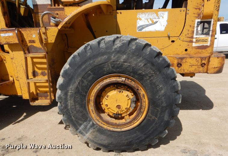 image for item HM9620 Caterpillar 966C  wheel loader