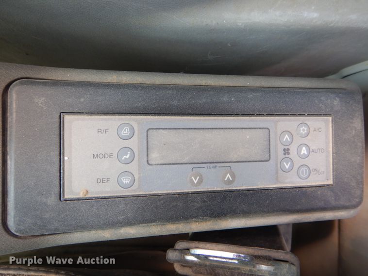 image for item HM9623 Link Belt 240 LX  excavator