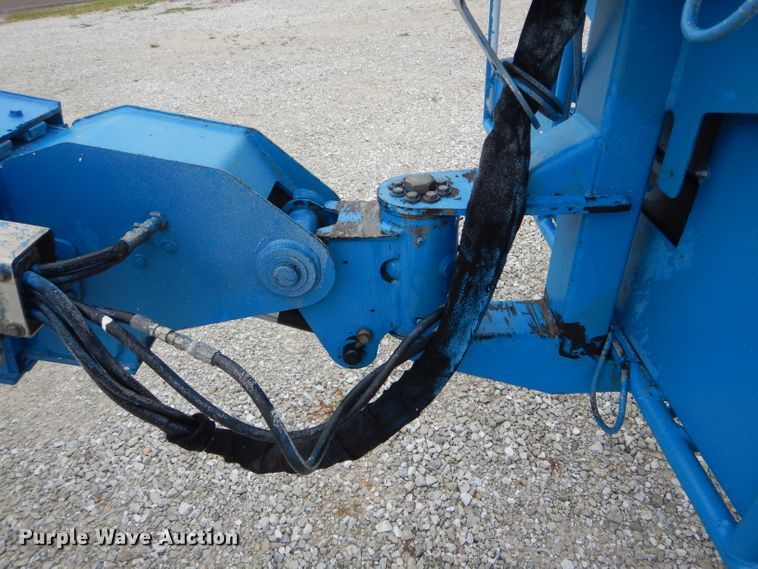 image for item HM9632 2007 Genie S-60  boom lift