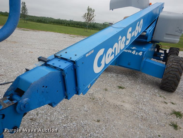 image for item HM9632 2007 Genie S-60  boom lift