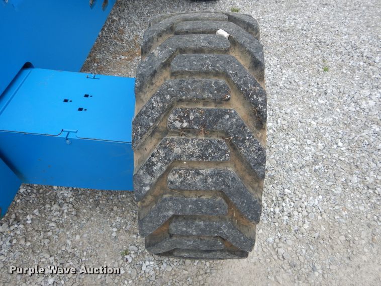 image for item HM9632 2007 Genie S-60  boom lift