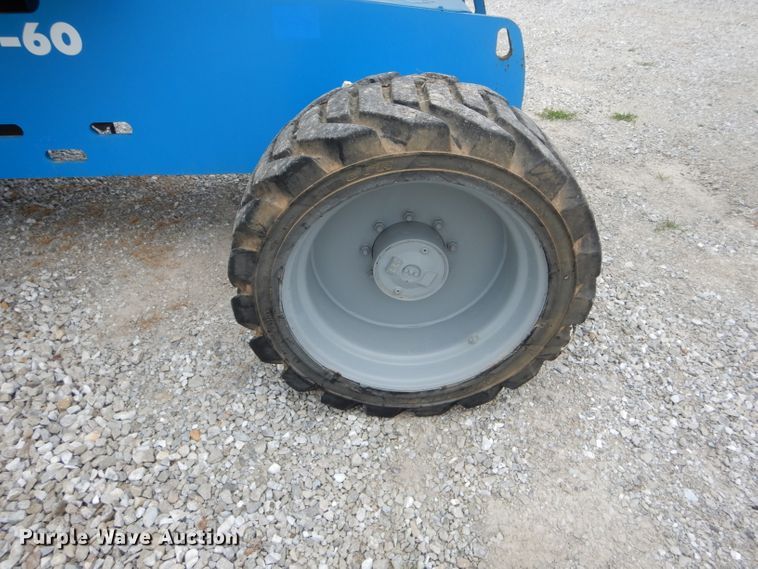 image for item HM9632 2007 Genie S-60  boom lift