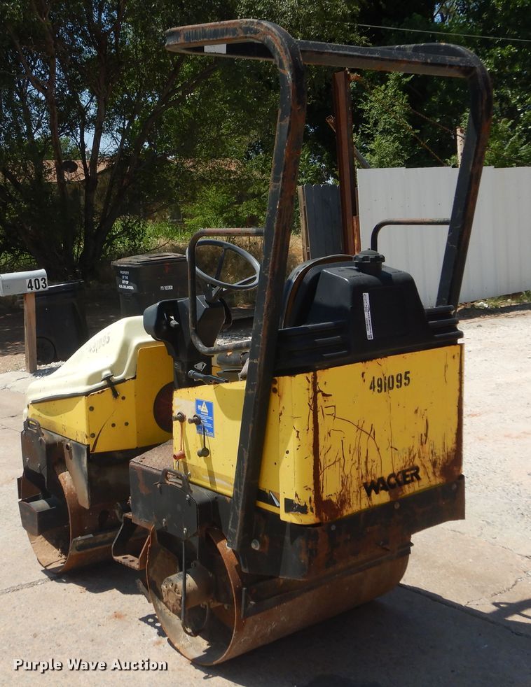 image for item HS9690 Wacker RD11A  vibratory double drum roller compactor