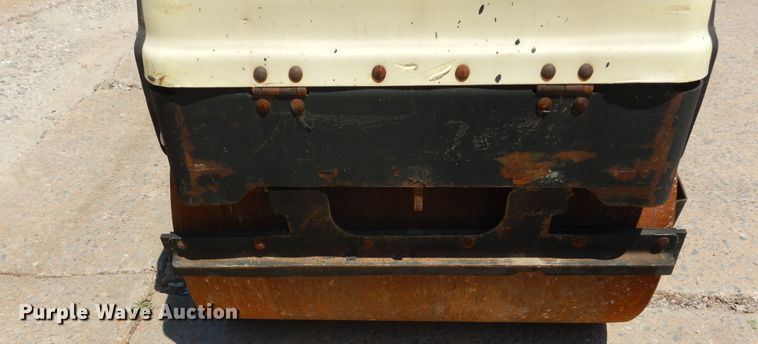 image for item HS9690 Wacker RD11A  vibratory double drum roller compactor