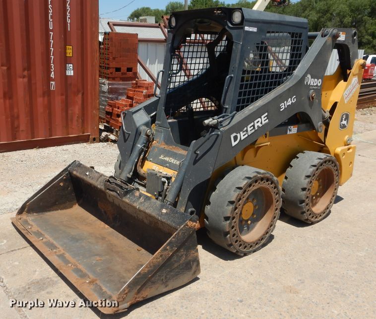 image for item HS9692 2016 John Deere 314G  skid steer loader
