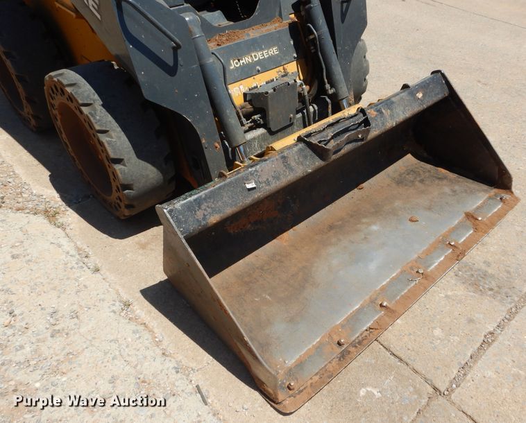 image for item HS9692 2016 John Deere 314G  skid steer loader