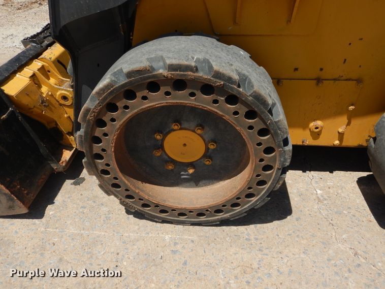 image for item HS9692 2016 John Deere 314G  skid steer loader