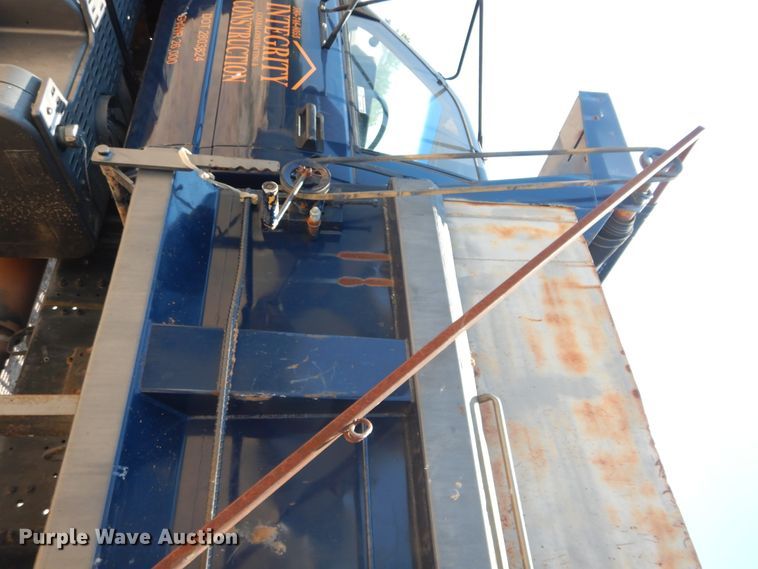 image for item HS9693 1997 Chevrolet C7500  dump truck