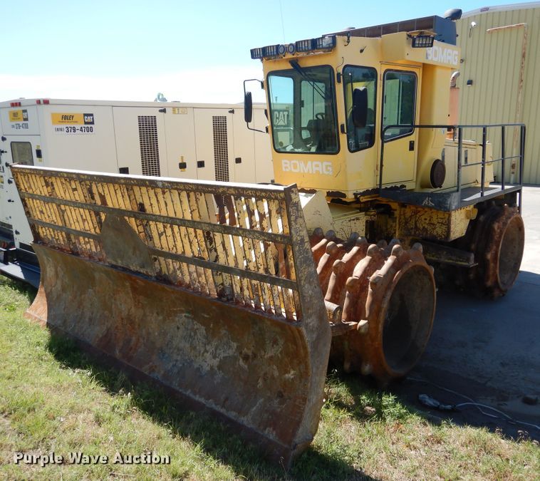 image for item HV9176 2001 Bomag BC771RB  landfill compactor