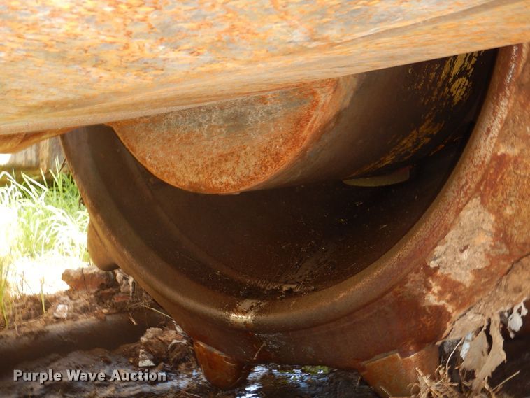 image for item HV9176 2001 Bomag BC771RB  landfill compactor