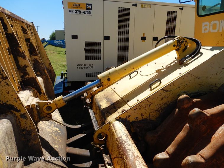 image for item HV9176 2001 Bomag BC771RB  landfill compactor