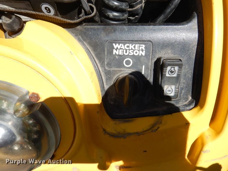 image for item HV9177 Wacker RTLXSC3  vibratory trench compactor