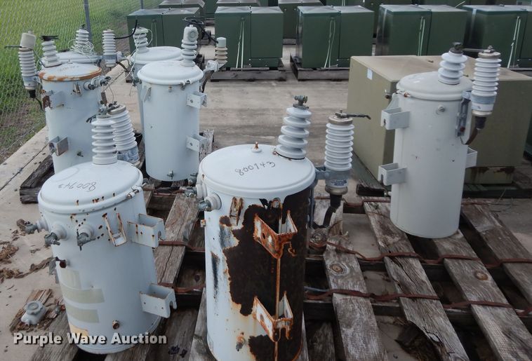 image for item HC9530 (7) transformers