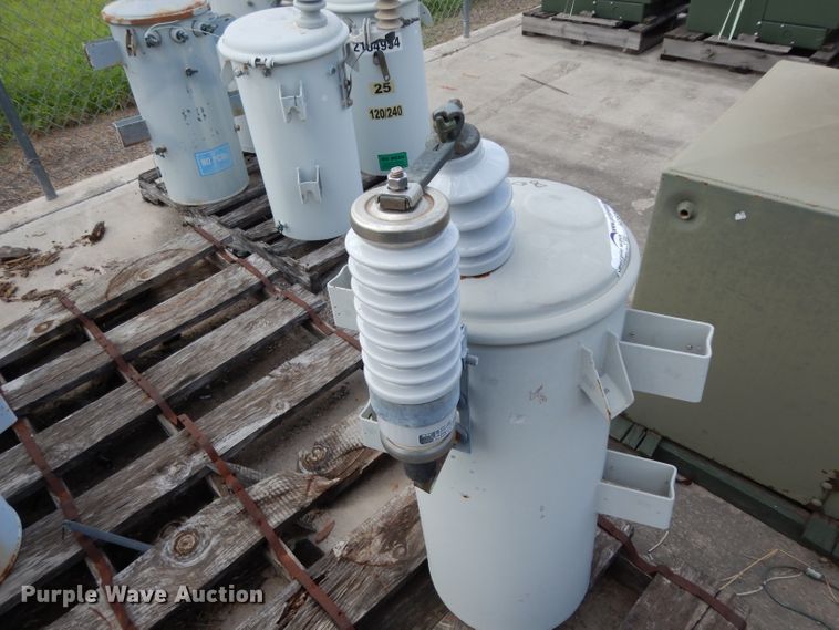 image for item HC9530 (7) transformers