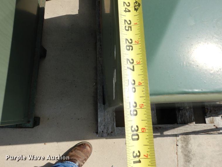 image for item HC9538 (3) transformers