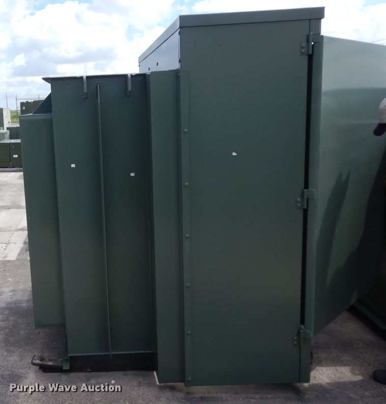 image for item HC9552 2003 Pauwel transformer