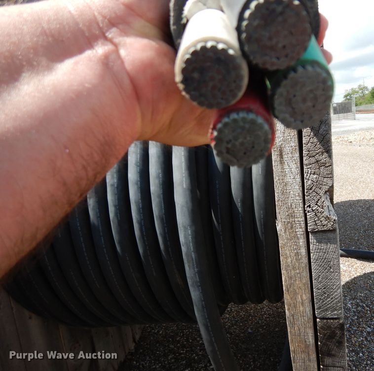 image for item HC9627 (2) spools of Quadplex 4o