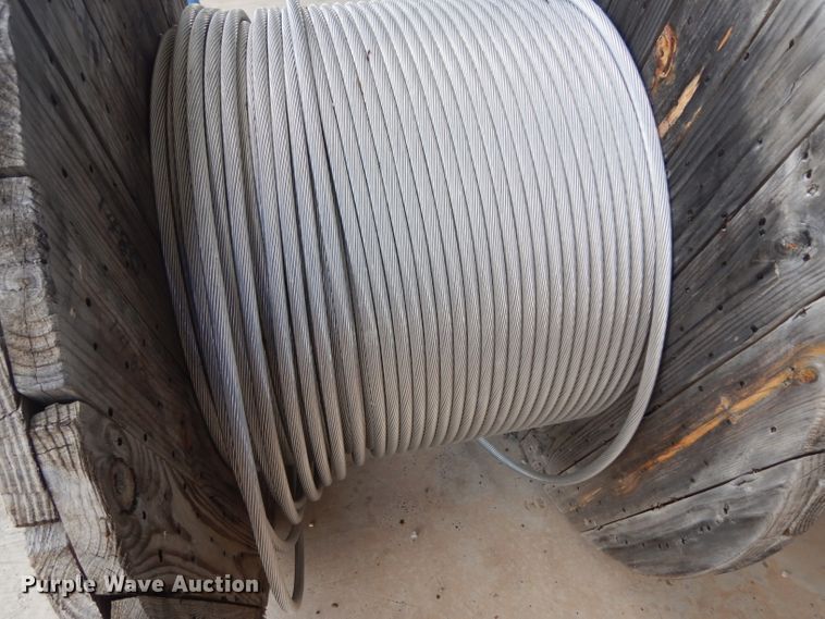 image for item HC9656 Approximately 7,267' of 477 ACSR, 26/7 HAWK cable