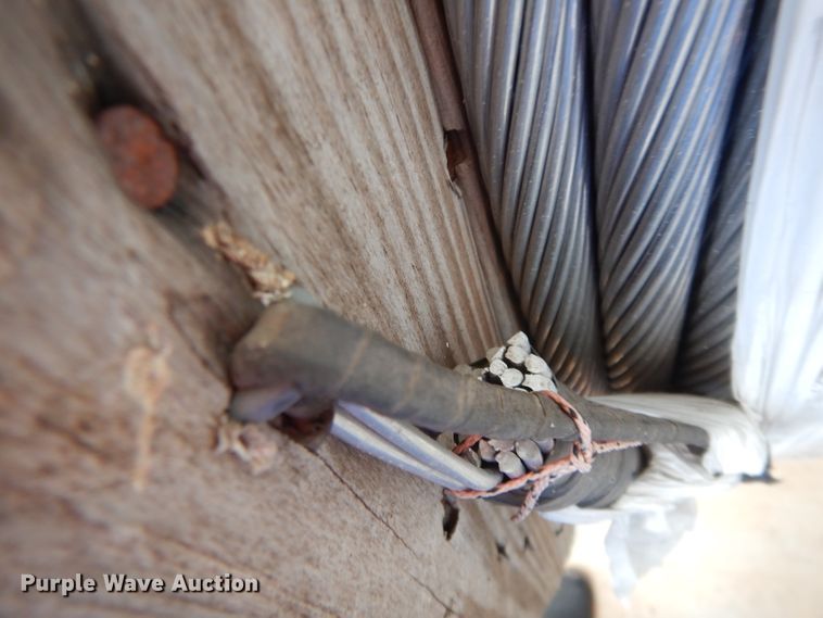 image for item HC9656 Approximately 7,267' of 477 ACSR, 26/7 HAWK cable