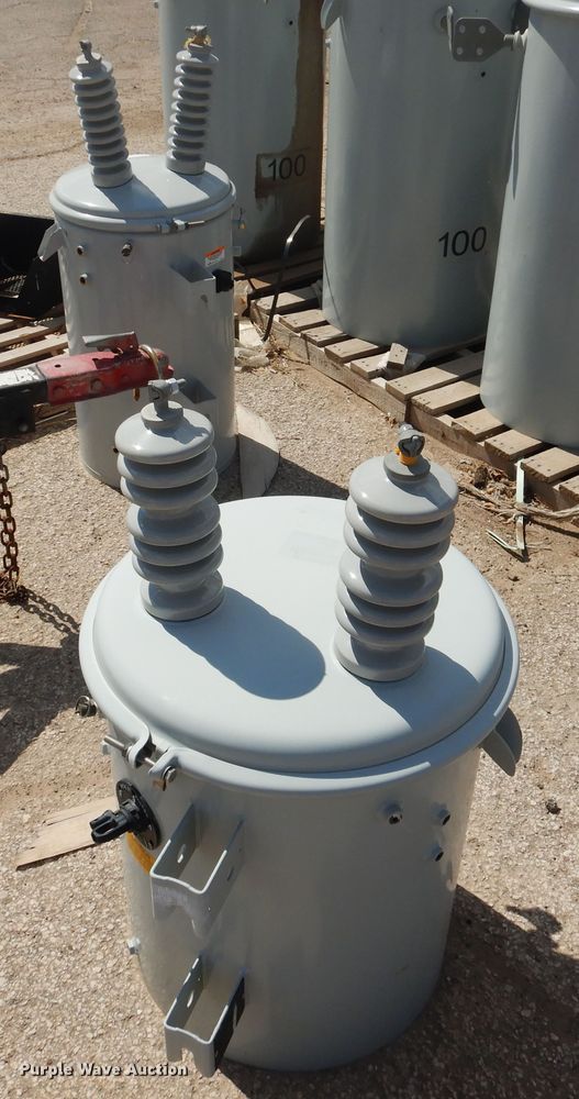 image for item HM9013 (2) transformers