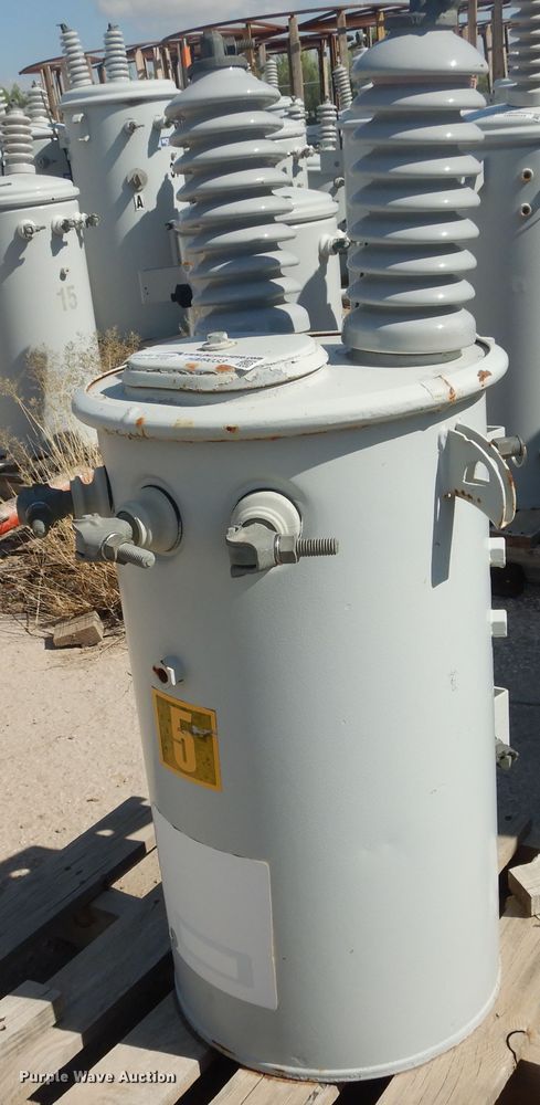 image for item HM9033 Transformer