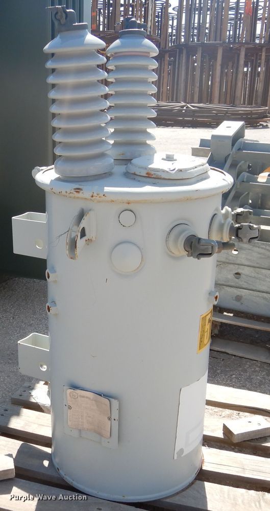 image for item HM9033 Transformer
