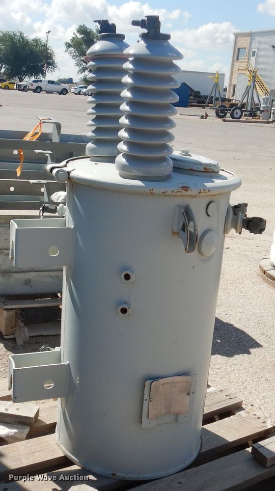image for item HM9033 Transformer