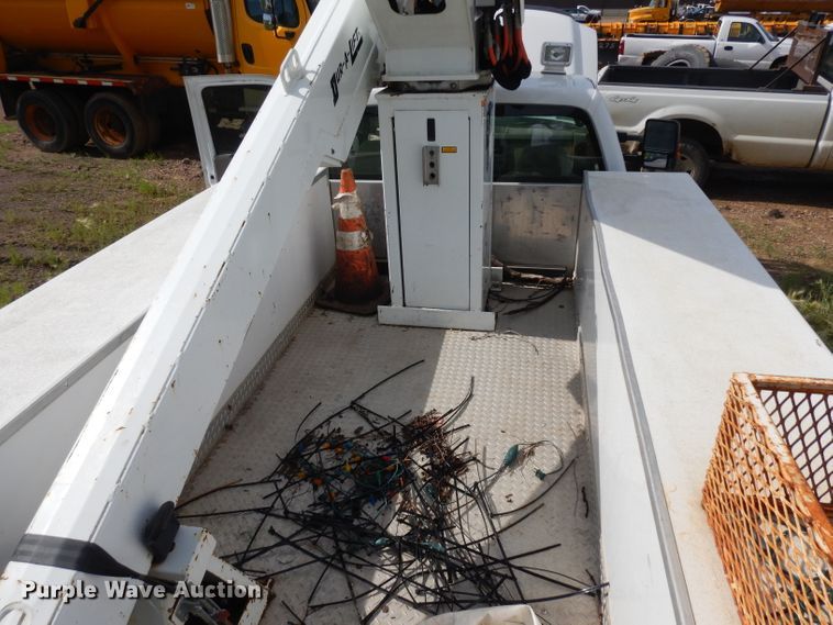 image for item DH5501 2008 Ford F550 Super Duty  bucket truck