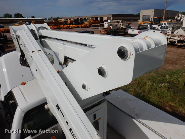 image for item DH5501 2008 Ford F550 Super Duty  bucket truck
