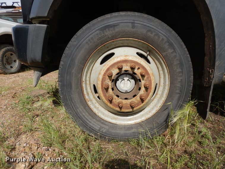 image for item DH5501 2008 Ford F550 Super Duty  bucket truck