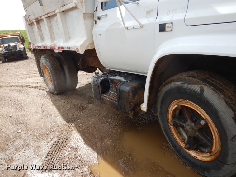 image for item DH5502 1987 Chevrolet C70  dump truck