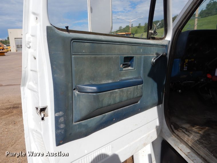 image for item DH5502 1987 Chevrolet C70  dump truck