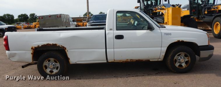 image for item DH5503 2003 Chevrolet Silverado 1500  pickup truck