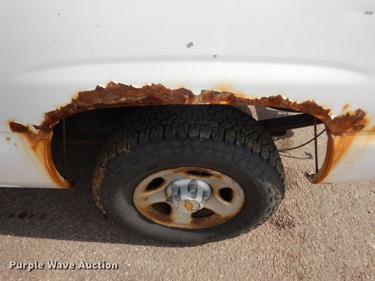 image for item DH5503 2003 Chevrolet Silverado 1500  pickup truck