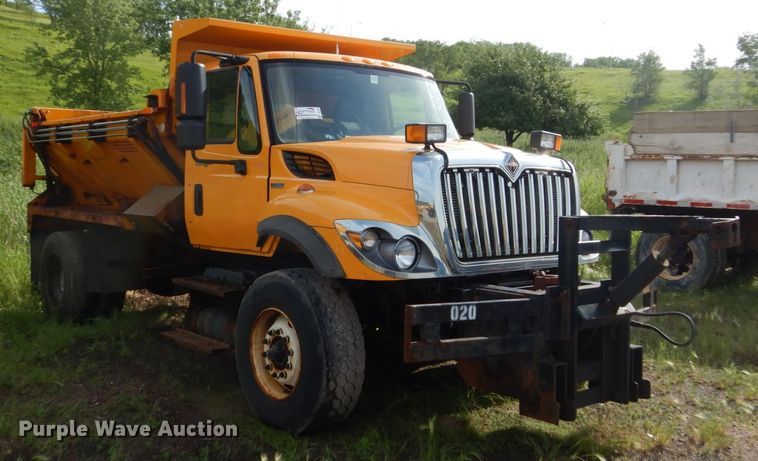 image for item DH5504 2008 International WorkStar 7400  dump truck