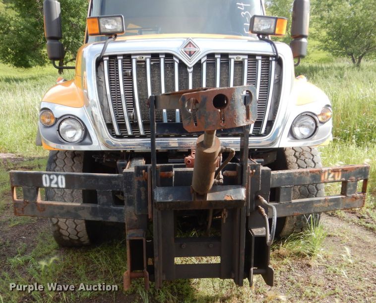 image for item DH5504 2008 International WorkStar 7400  dump truck